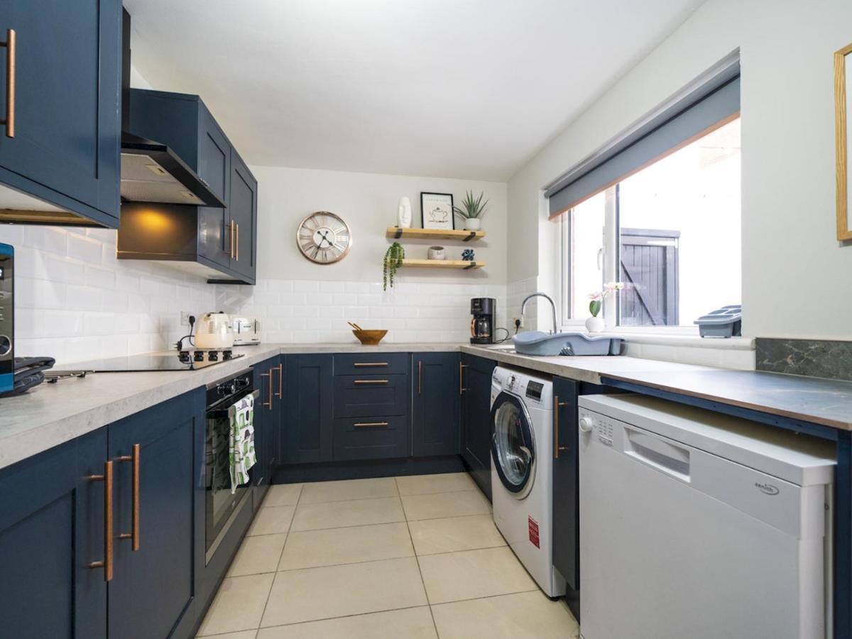 Pass The Keys 58 Lw Ave Stunning 2Br Terrace Top Location Lots Nearby Белфаст Экстерьер фото