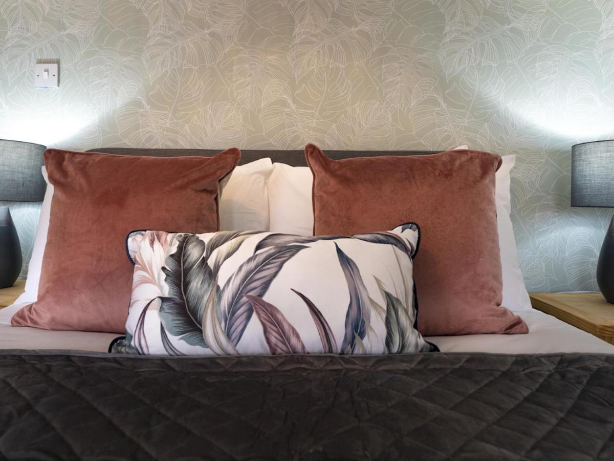 Pass The Keys 58 Lw Ave Stunning 2Br Terrace Top Location Lots Nearby Белфаст Экстерьер фото